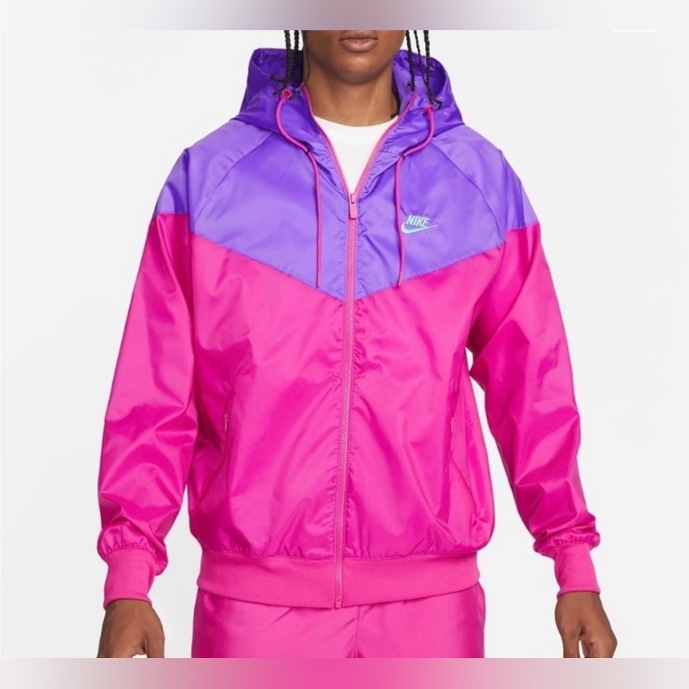 Nike Windrunner Jacket Small  Men
